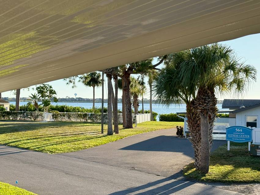 563 Bayshore Dr a Ellenton, FL Mobile or Manufactured Home for Sale